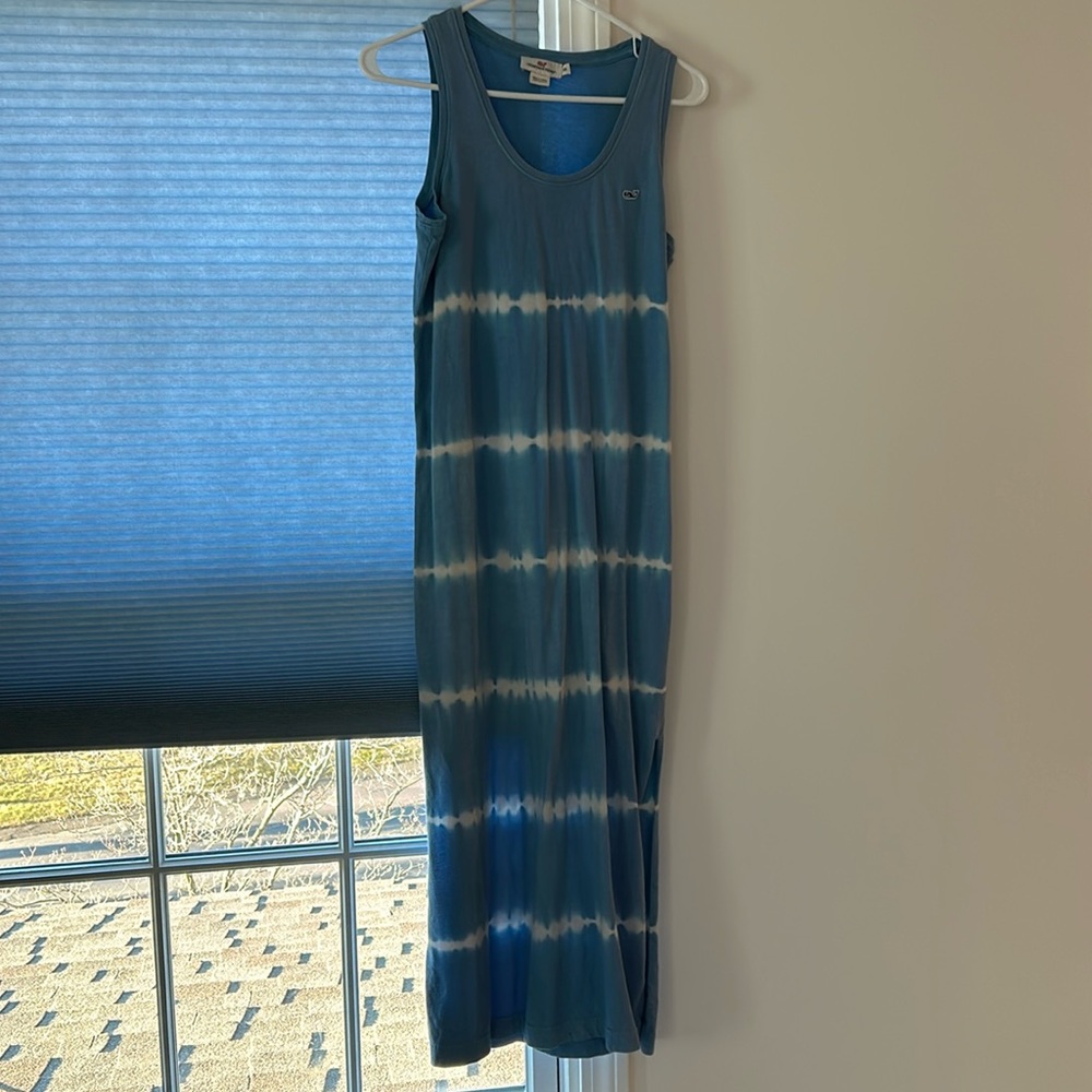 Vineyard vines maxi dress